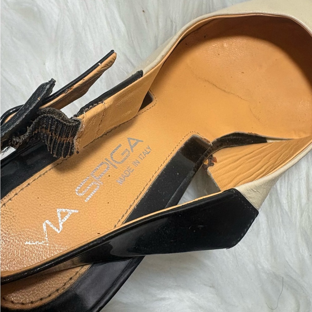 VIA SPIGA Vintage Black and Cream Leather Slingback Heels - Picture 6 of 11